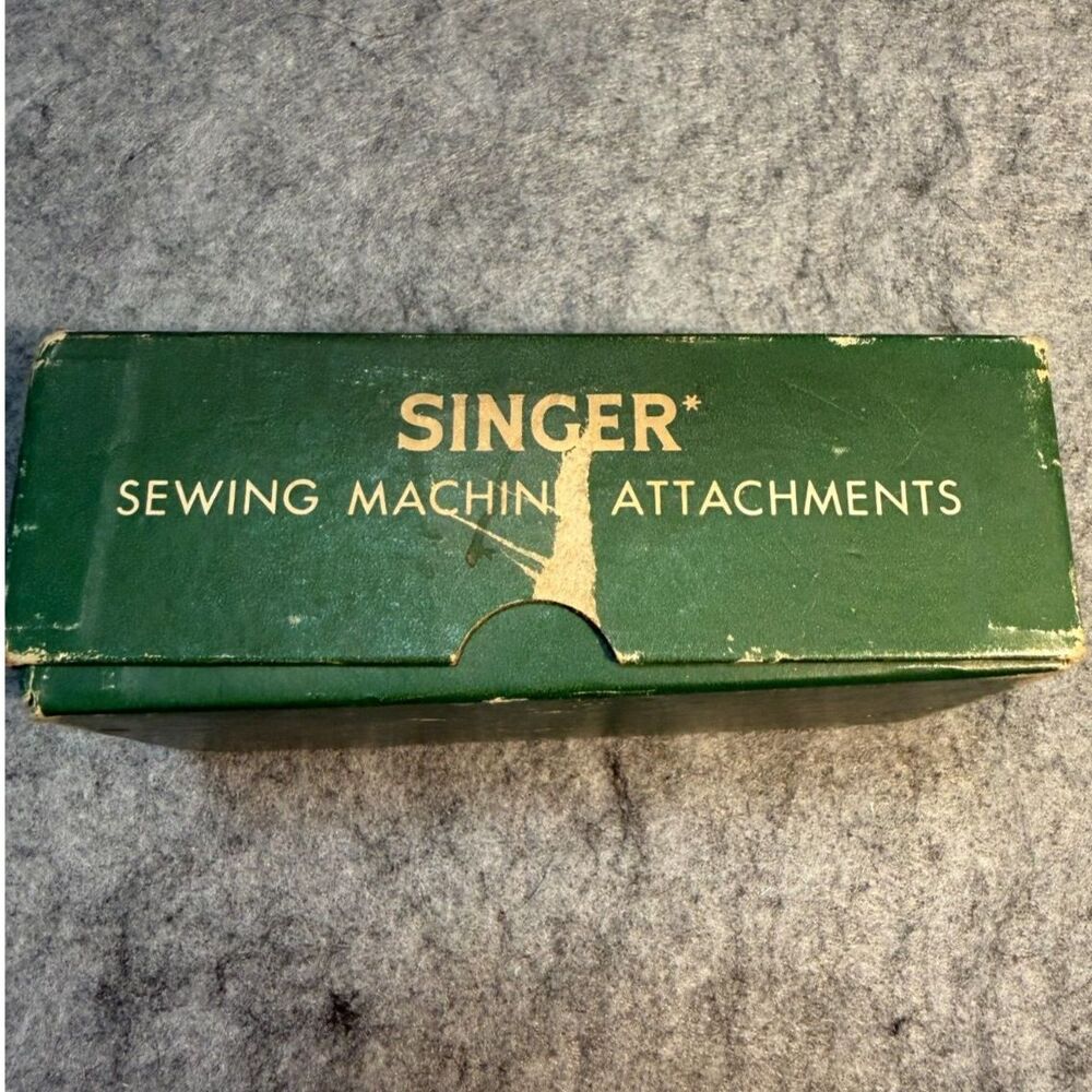Singer Sewing Machine Attachments Kit - Picture 4 of 7